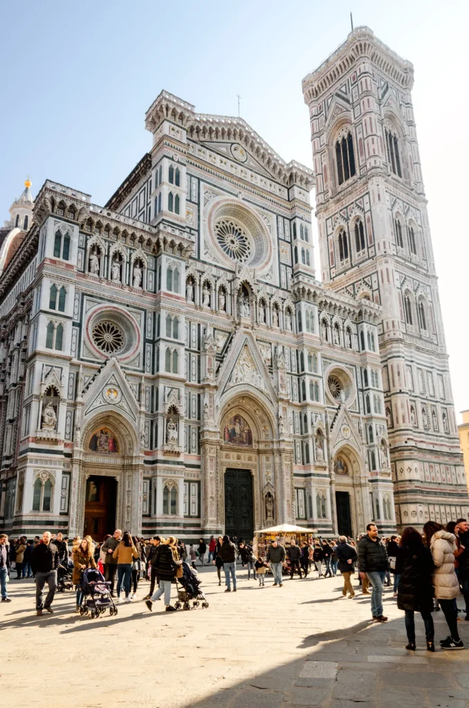 vista esterna del duomo di firenze copia